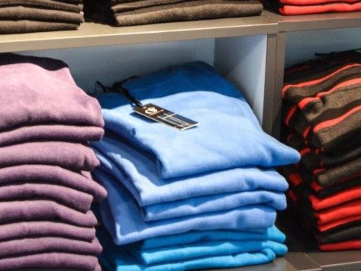 Abbigliamento low cost: perché si è tanto diffuso? Oltrecity